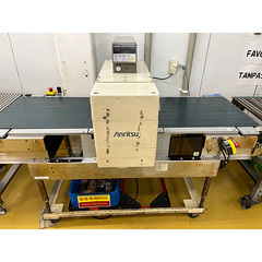 中古アンリツ金属検出機/品番KD301C 問い合わせ番号 Z-0981-7