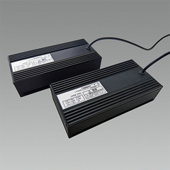 新品在庫チャバネゴキブリUVライト殺虫機/品番 M2937UVL-612H 問い合わせ番号 Z-01021-8