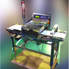 中古アンリツ アルミ包材用金属探知機(H60mm)／品番 KD8200AW 問い合わせ番号　Z-01061-1